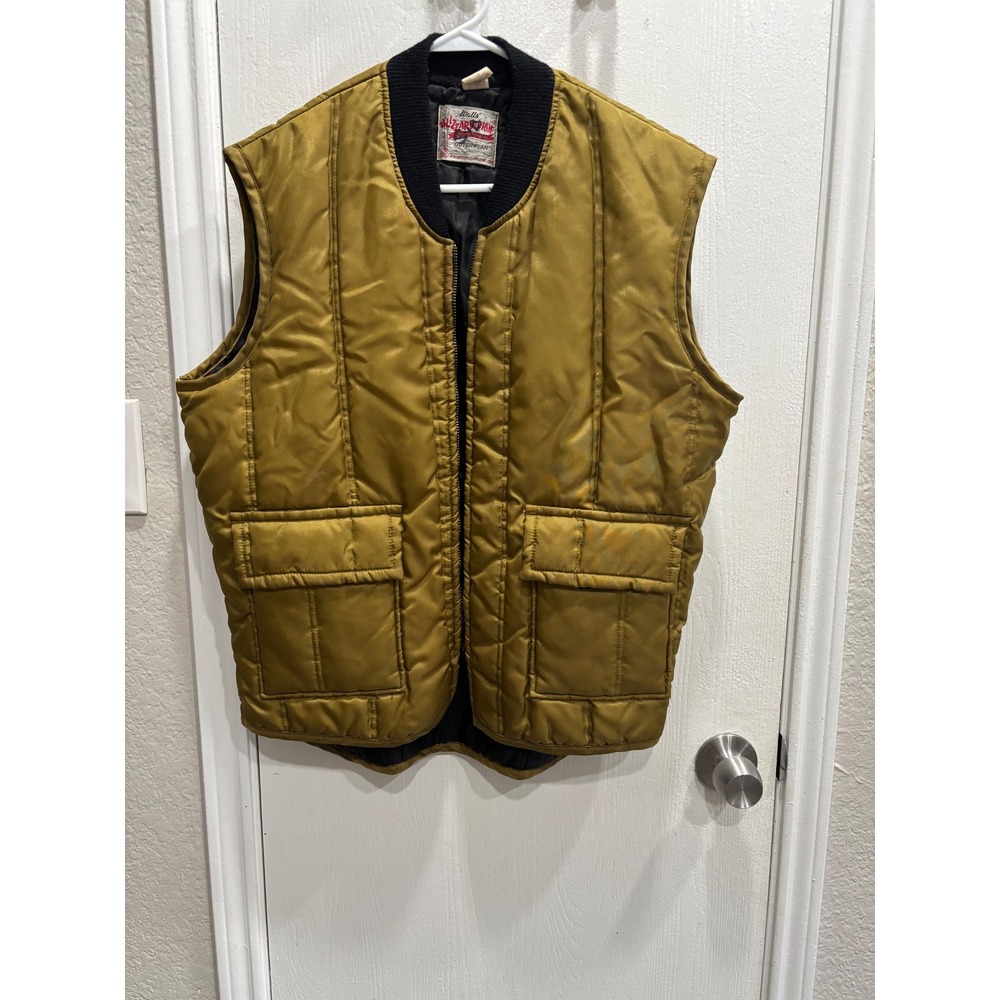 Vintage Walls Blizzard Pruf Insulated Vest Gold Quilted Mens Large Made in USA